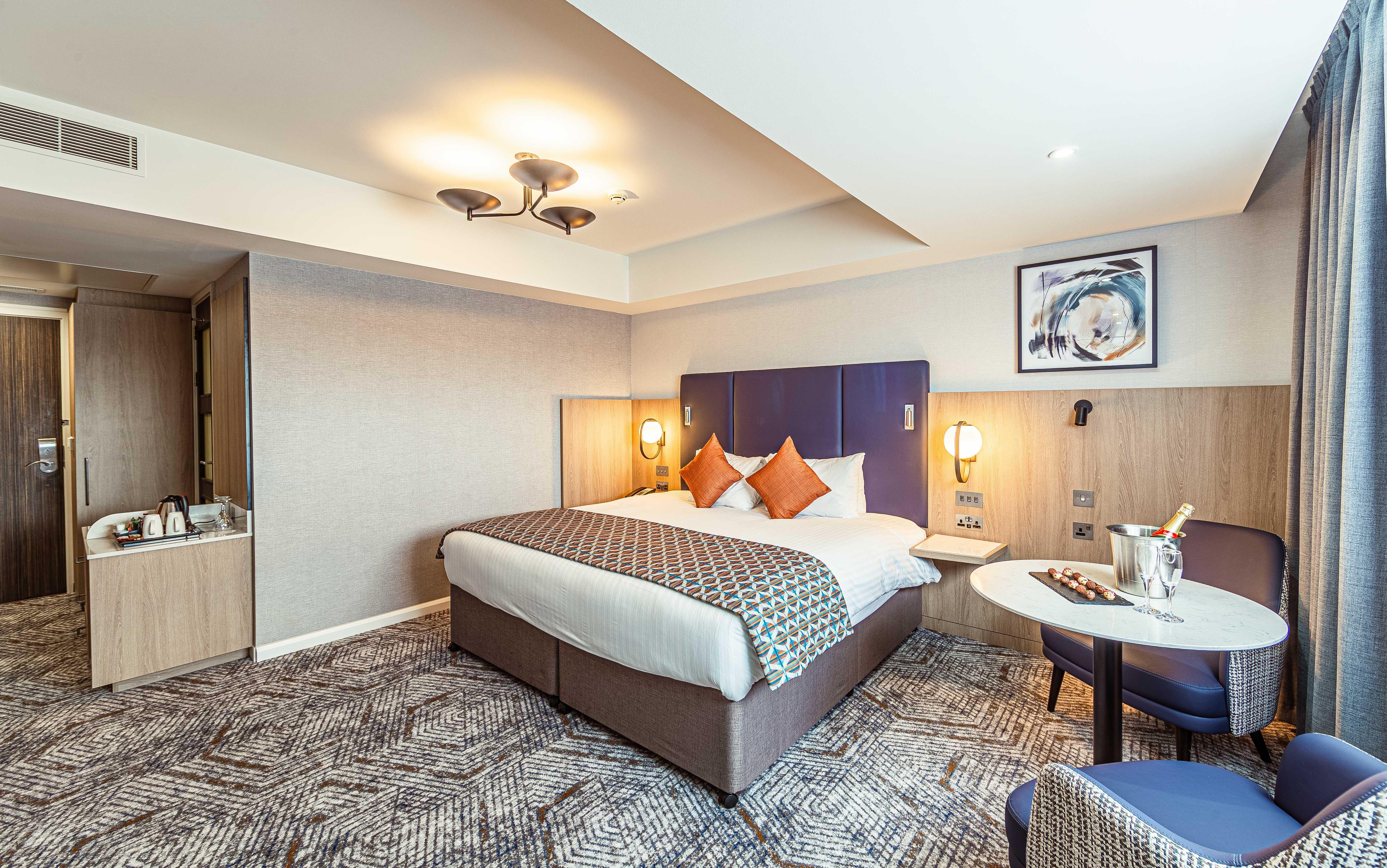 Crowne Plaza Reading Otel Dış mekan fotoğraf
