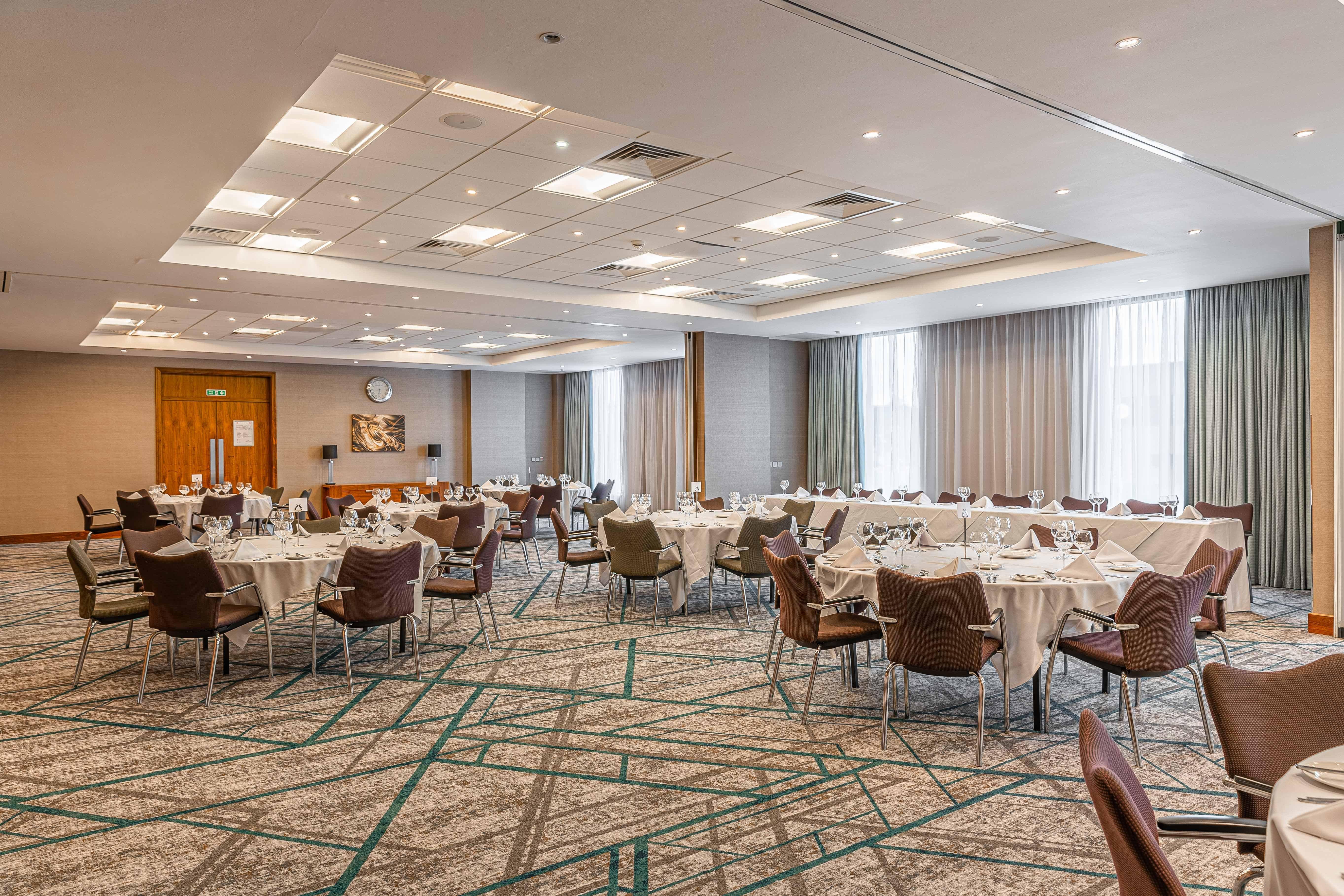 Crowne Plaza Reading Otel Dış mekan fotoğraf