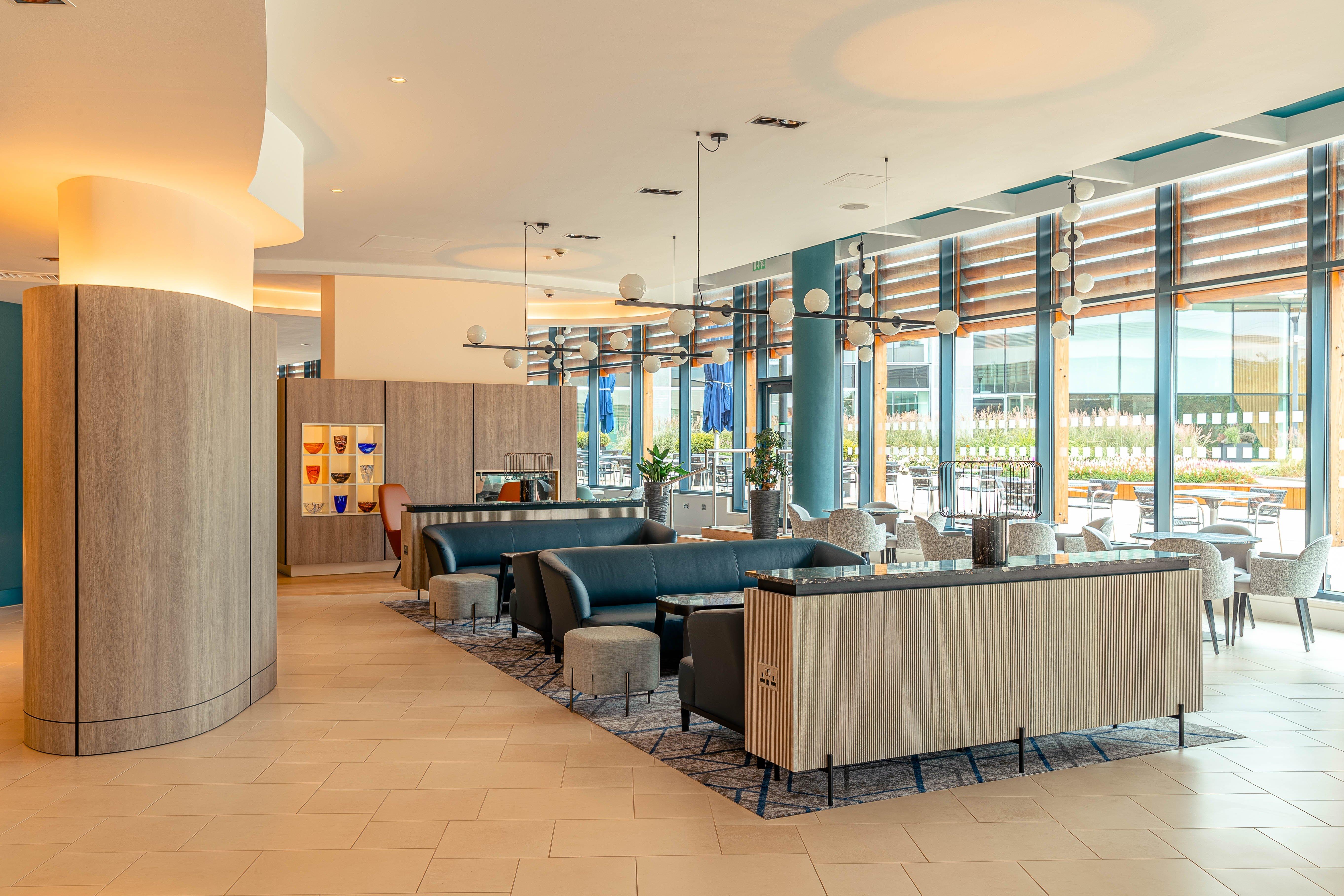 Crowne Plaza Reading Otel Dış mekan fotoğraf