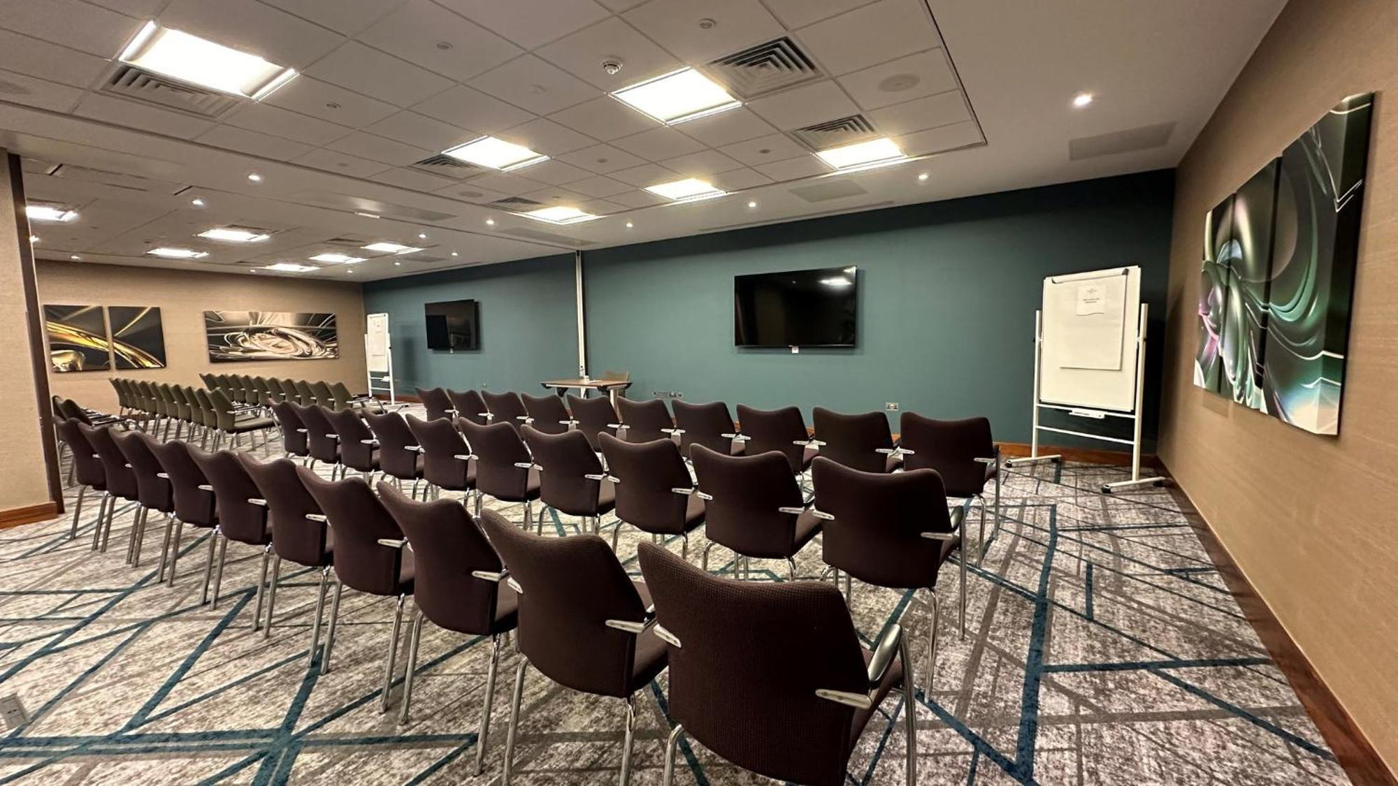 Crowne Plaza Reading Otel Dış mekan fotoğraf